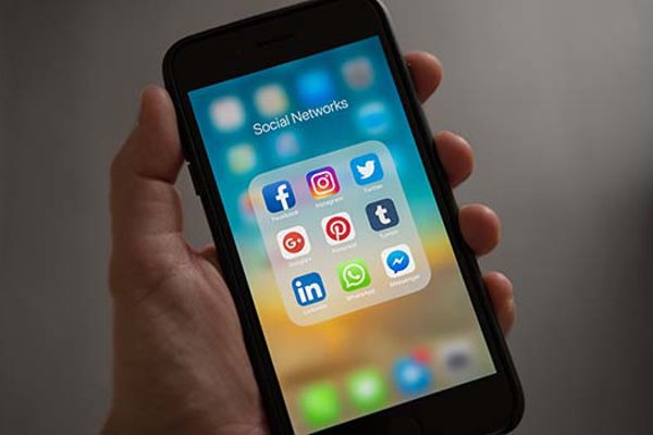 Sociala Medier